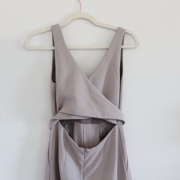 Aritzia Wilfred New Ecoulement Jumpsuit Opal Grey Size 2 - Picture 9 of 10